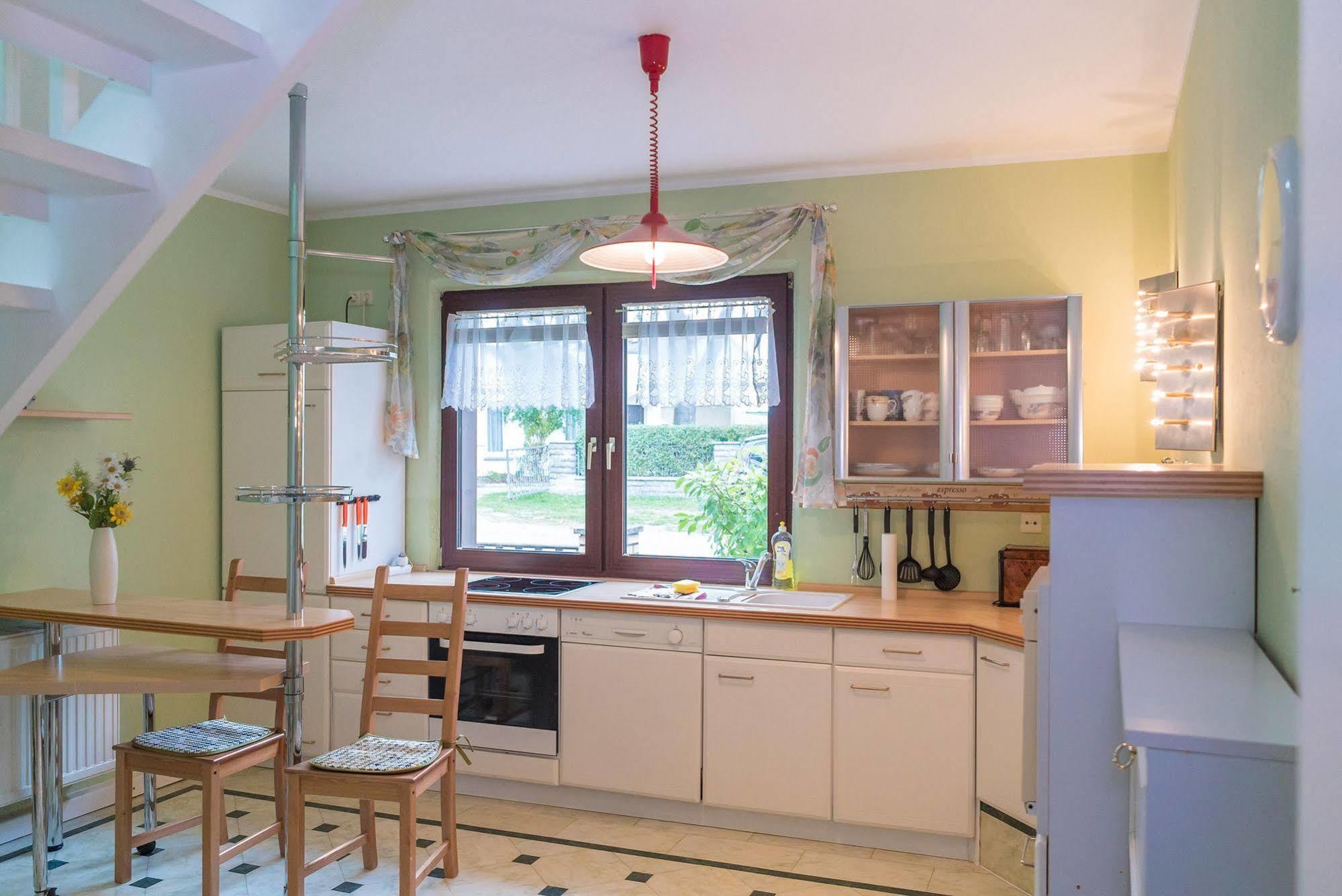 Ferienhus Baabe Fewo 01 Terrasse, Sauna- Und Schwimmbadnutzung Im Ahoi Sellin ภายนอก รูปภาพ