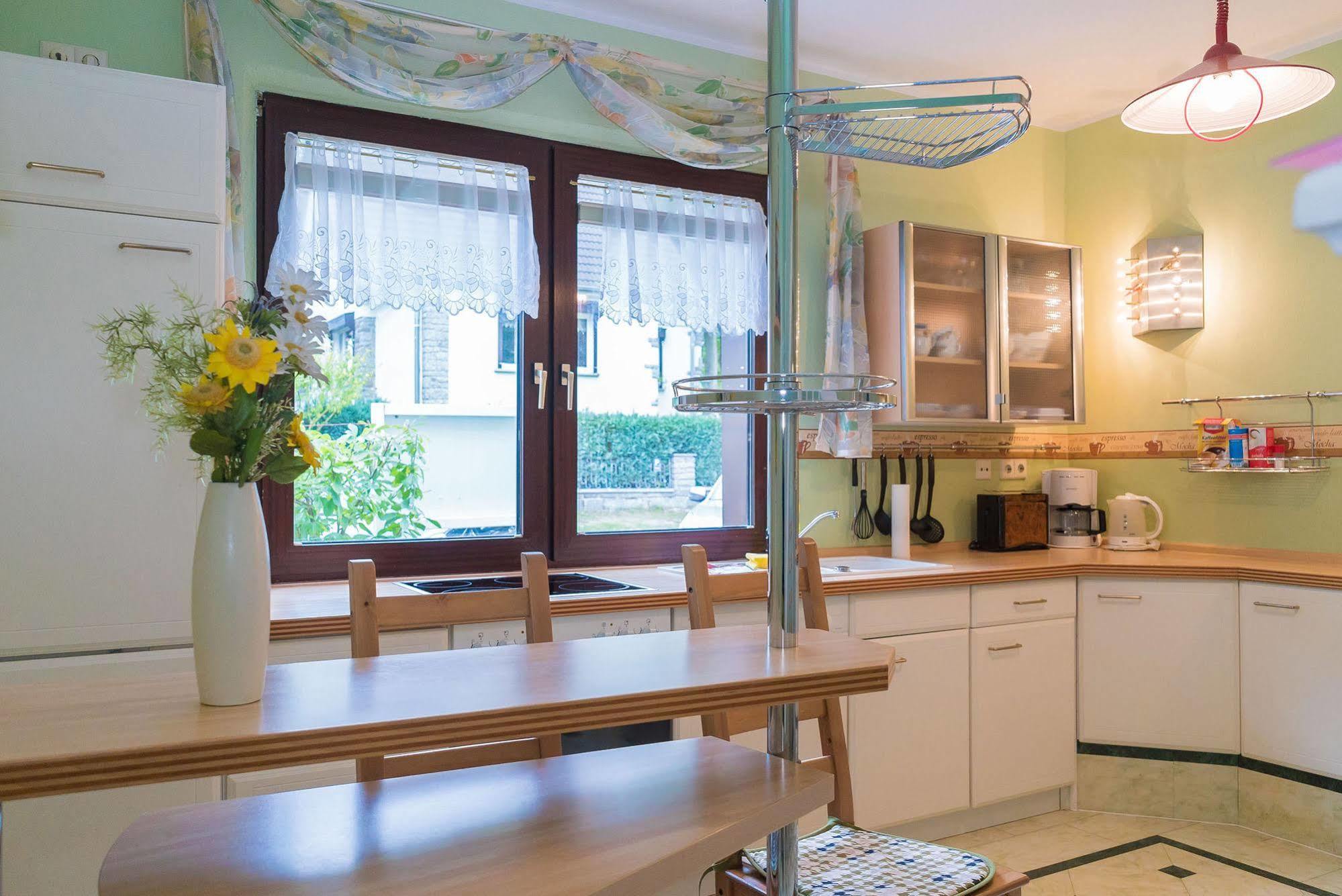 Ferienhus Baabe Fewo 01 Terrasse, Sauna- Und Schwimmbadnutzung Im Ahoi Sellin ภายนอก รูปภาพ